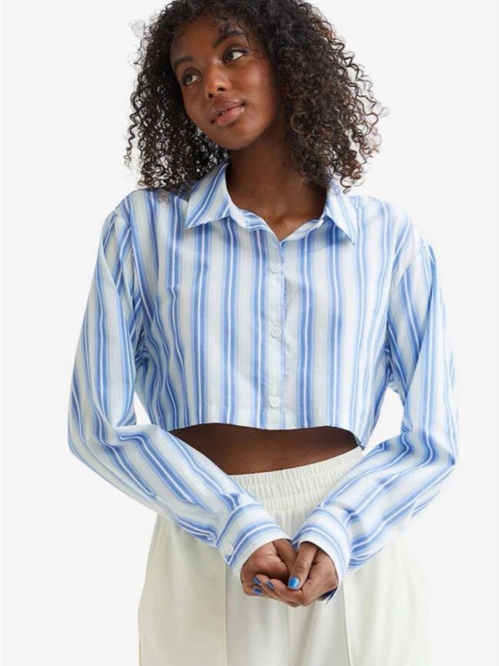 H&M Cropped Striped Button-Up Top in Light Blue and White